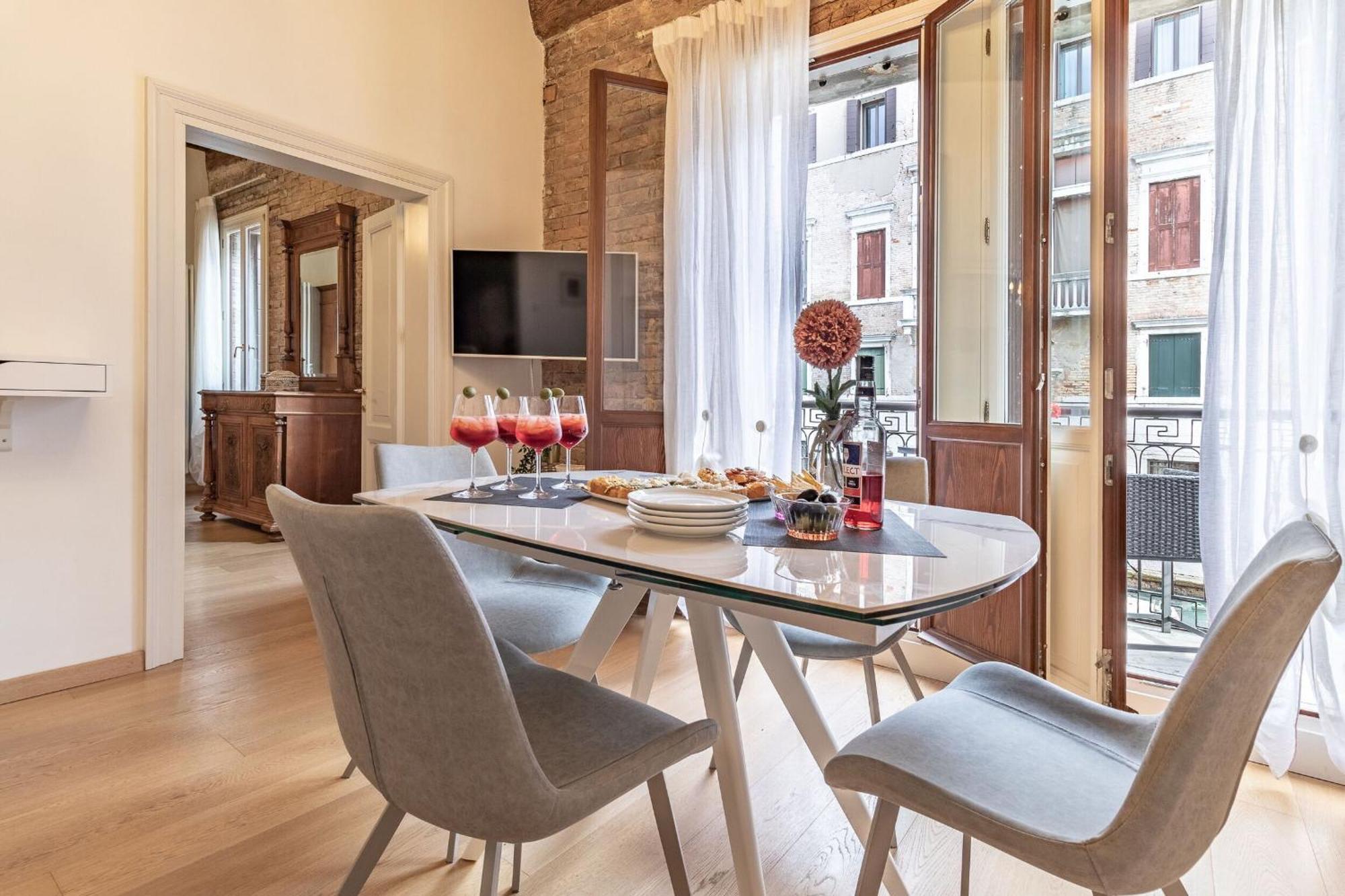 Apartment Italian Experience-riva Degli Schiavoni Boutique