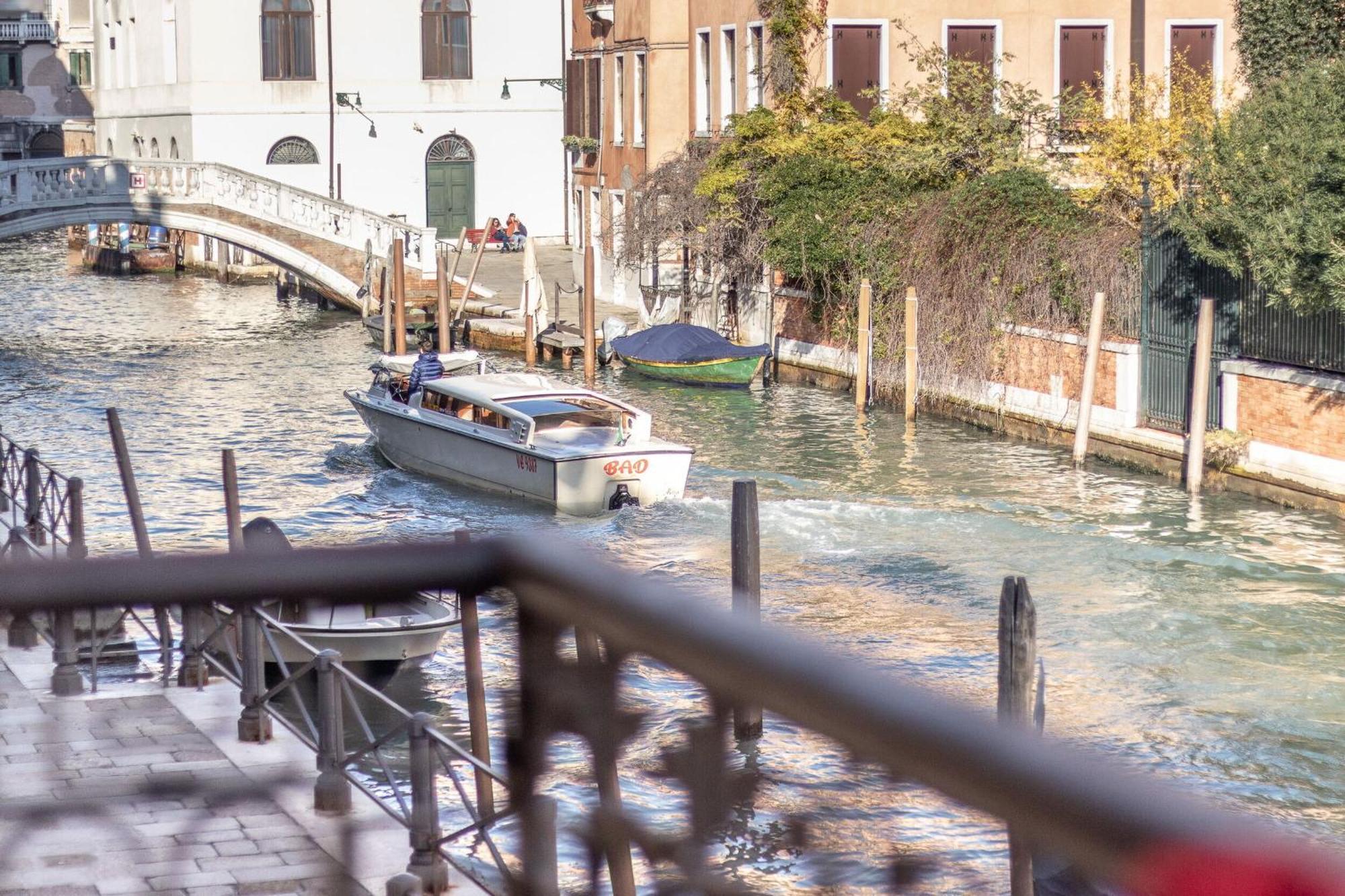 Italian Experience-riva Degli Schiavoni Boutique Venice