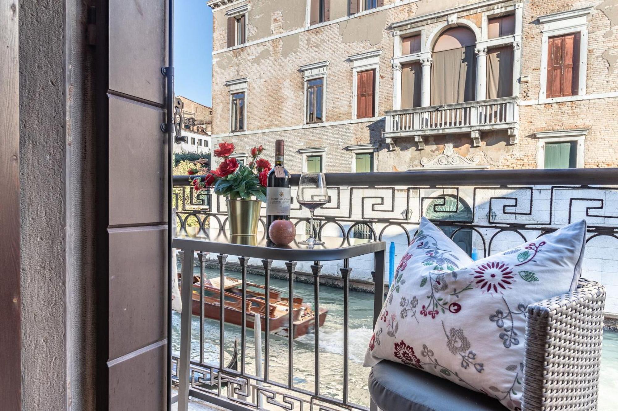 Italian Experience-riva Degli Schiavoni Boutique Apartment *